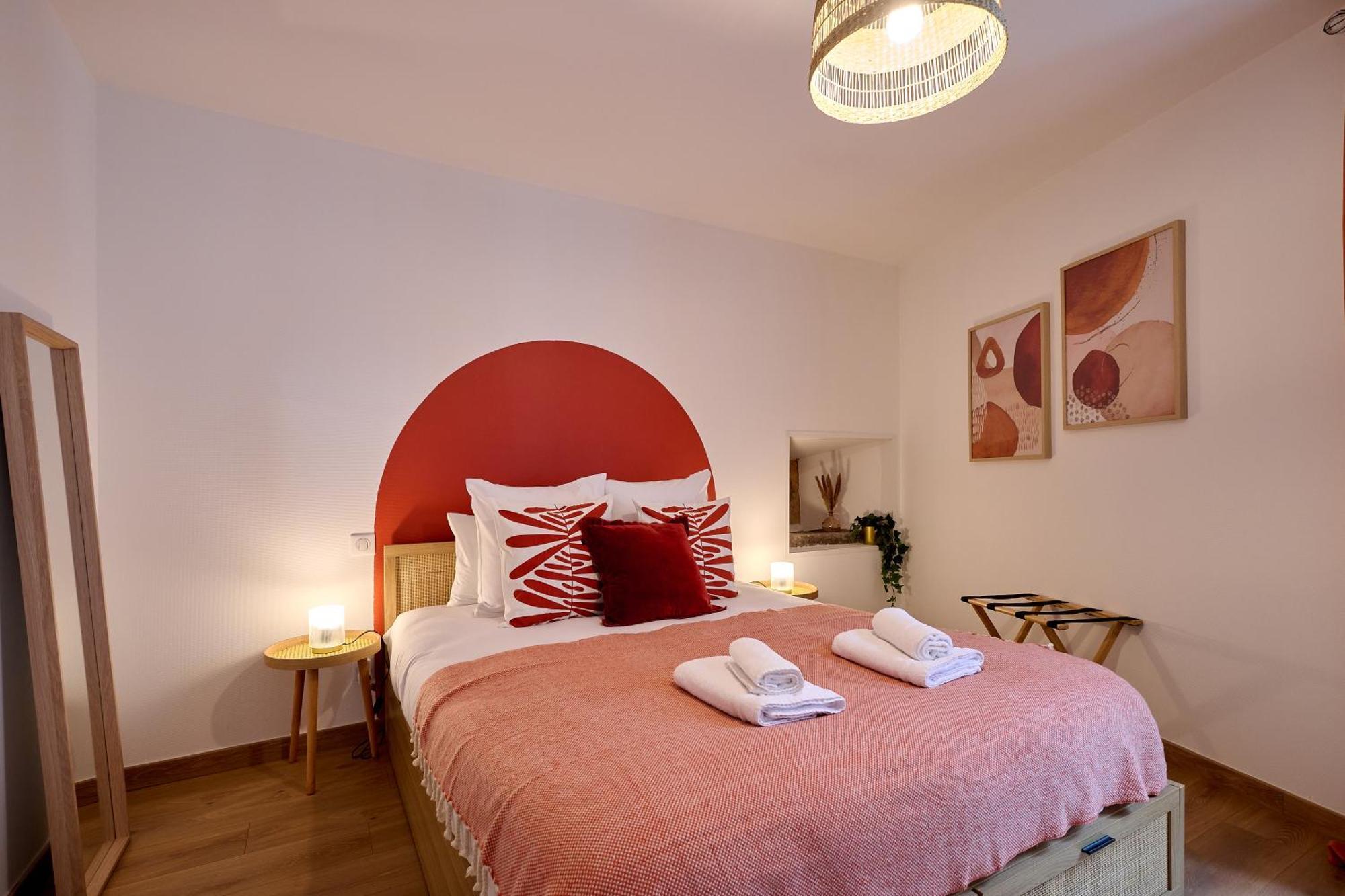 Le Oliva Chez Les M By Primo Conciergerie Apartment Nevers Luaran gambar