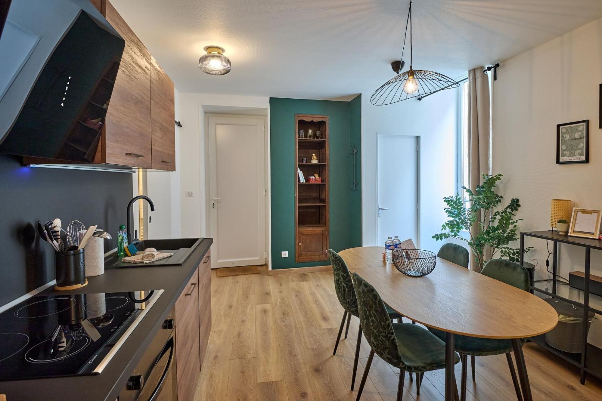 Le Oliva Chez Les M By Primo Conciergerie Apartment Nevers Luaran gambar